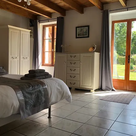 Magic Couples Only One Level Spacious