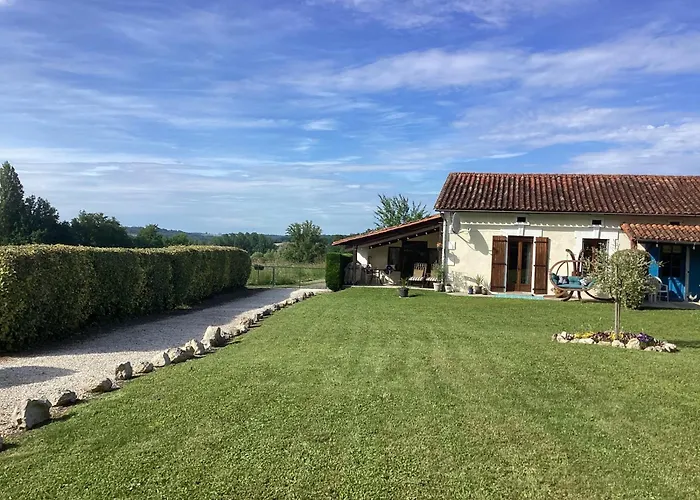 Magic Couples Only One Level Spacious * Courgeac